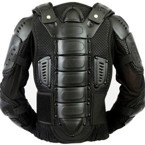 Op de afbeelding: Zwart motorfiets pantser met beschermende vulling op de borst, rug, schouders en ellebogen.