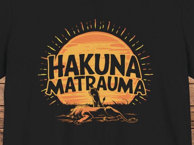 Maglietta Hakuna Matrauma: Divertente umorismo sulla salute mentale, maglietta per sopravvissuti a un trauma immagine 1