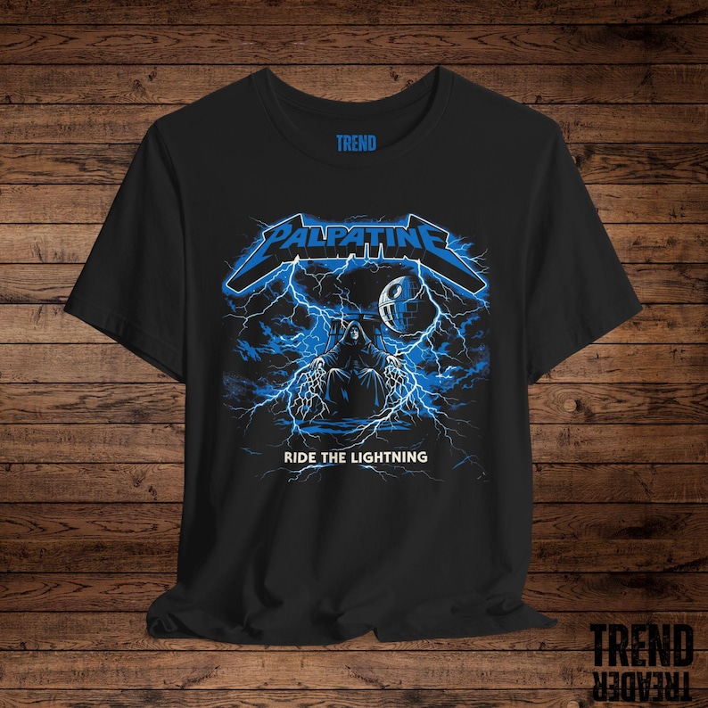 Palpatine Fahrt auf dem Blitz Shirt, lustiges Star Wars Metal Parodie T-Shirt, Sith Lord Kaiser Tshirt, Dark Side Musik Mashup, Heavy Metal Geschenk Bild 7