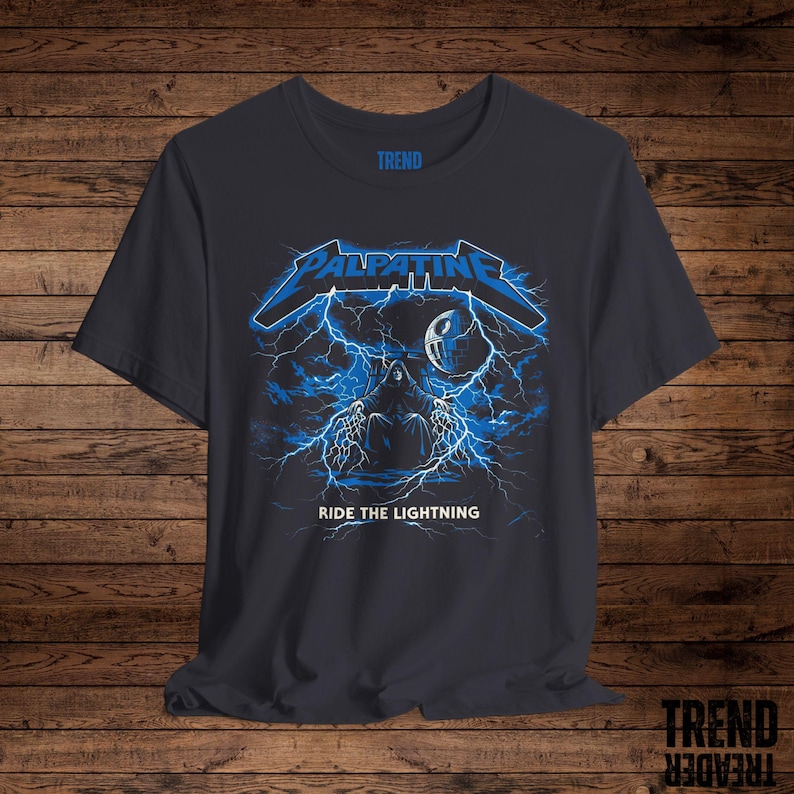 Palpatine Fahrt auf dem Blitz Shirt, lustiges Star Wars Metal Parodie T-Shirt, Sith Lord Kaiser Tshirt, Dark Side Musik Mashup, Heavy Metal Geschenk Bild 8