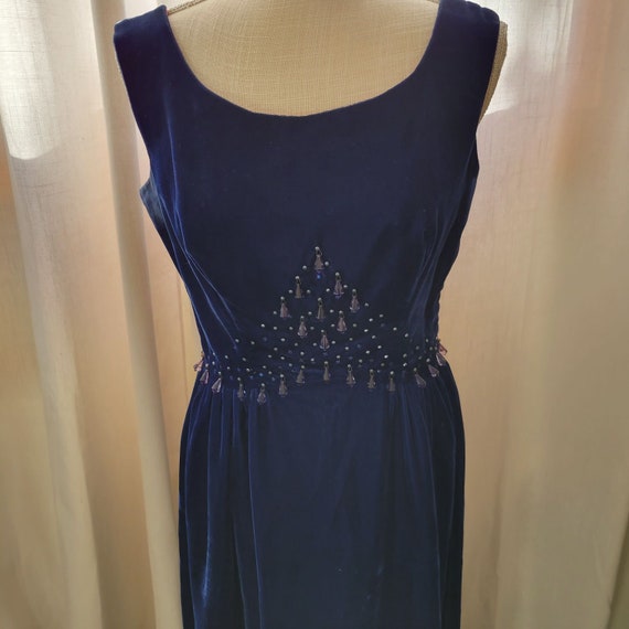 Authentic Vintage 1920s Blue Velvet Beaded Gatsby - image 2