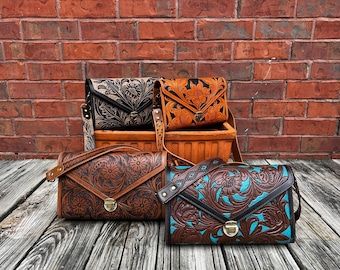 Bolso bandolera de piel repujada a mano: bolso de hombro con estampado floral