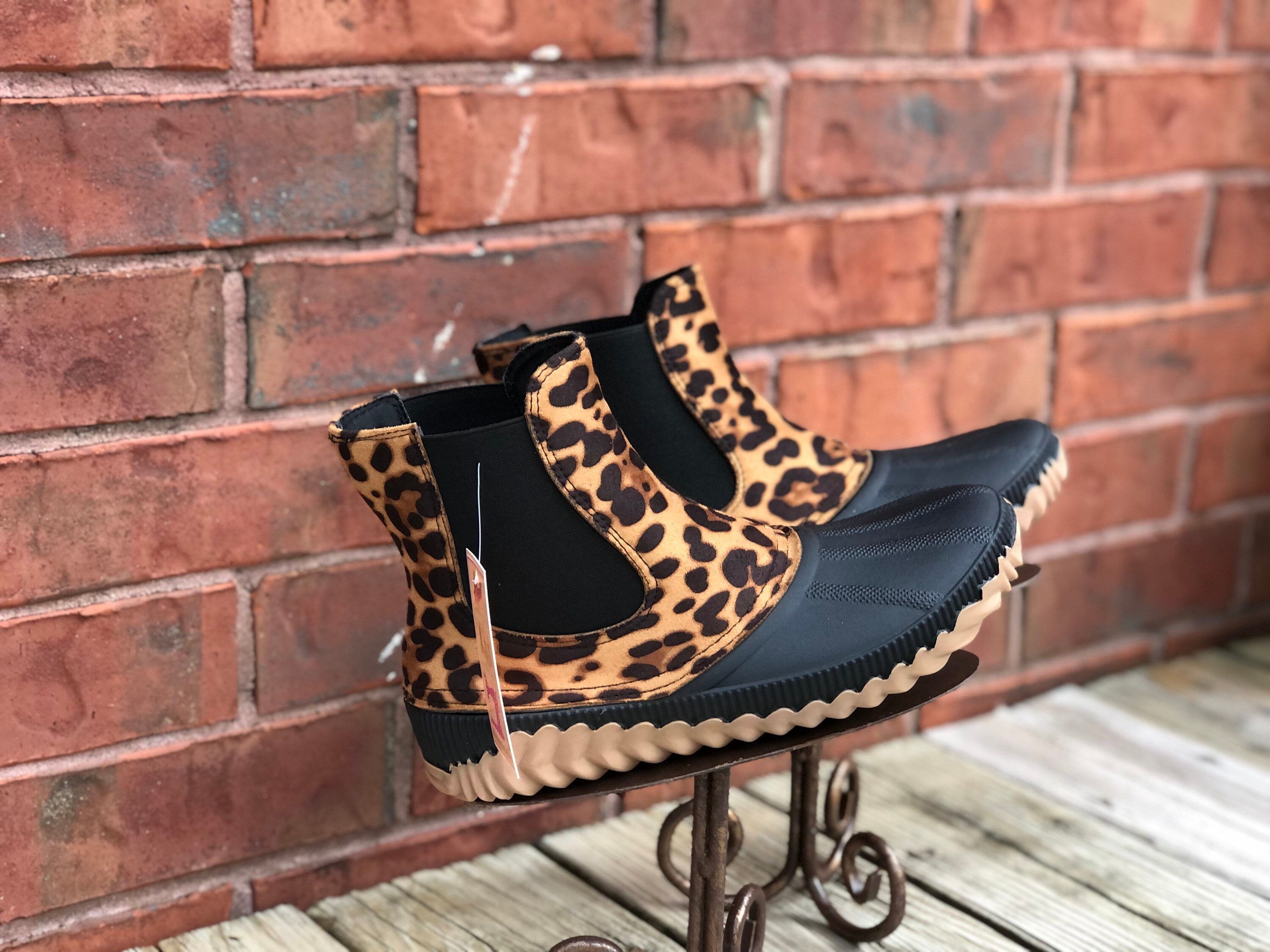 knockoff duck boots