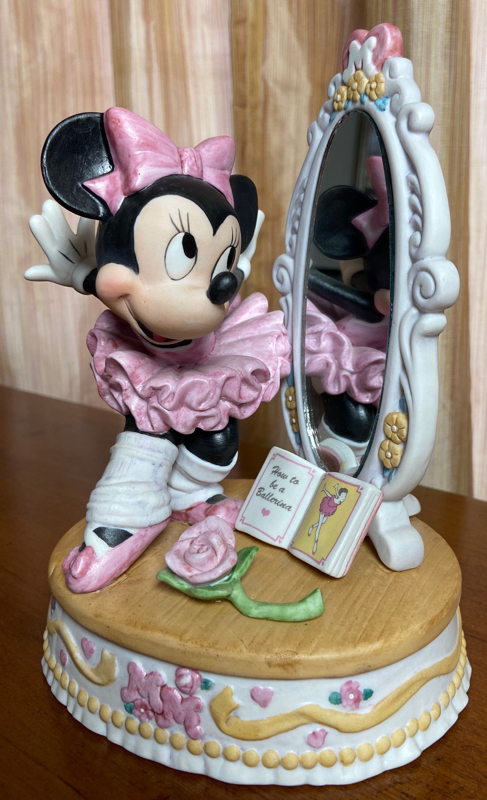 Minnie Mouse Minnie Mouse Music Box Disney Music Box Etsy