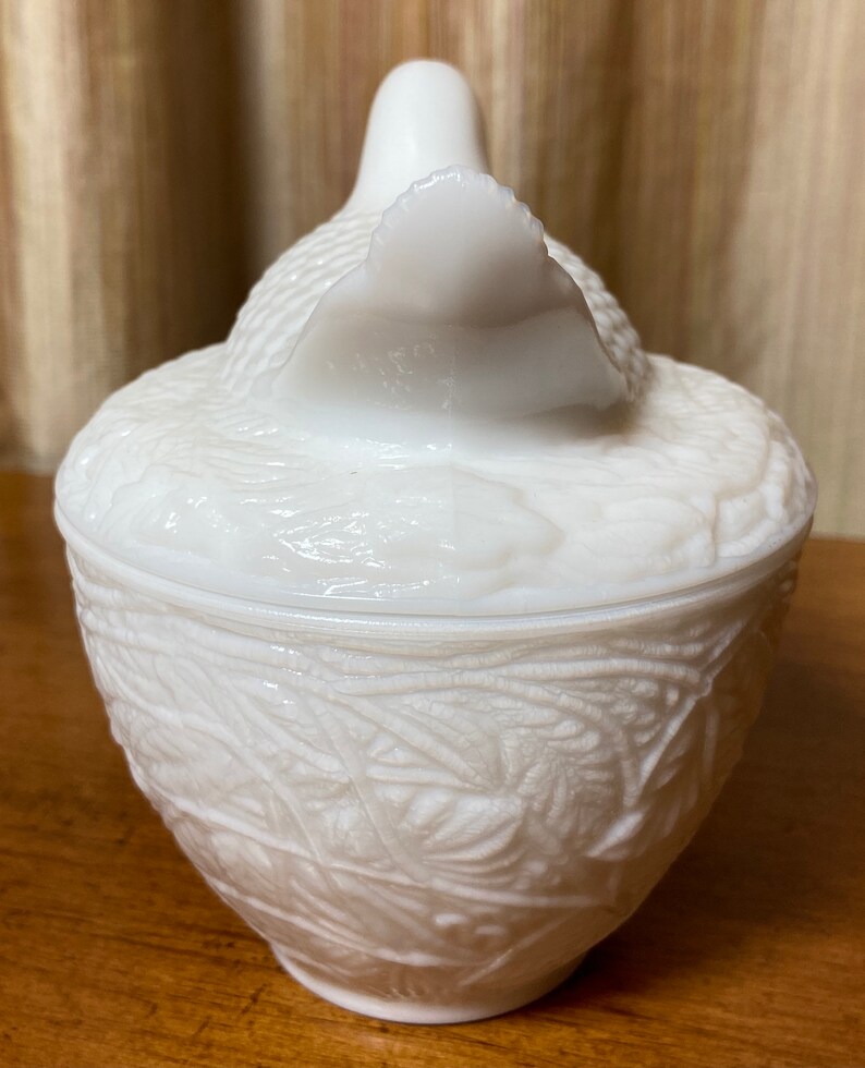 White Bird Ceramic Bird Avon Bird Vintage Bird Milk Glass Bird Collectible Bird