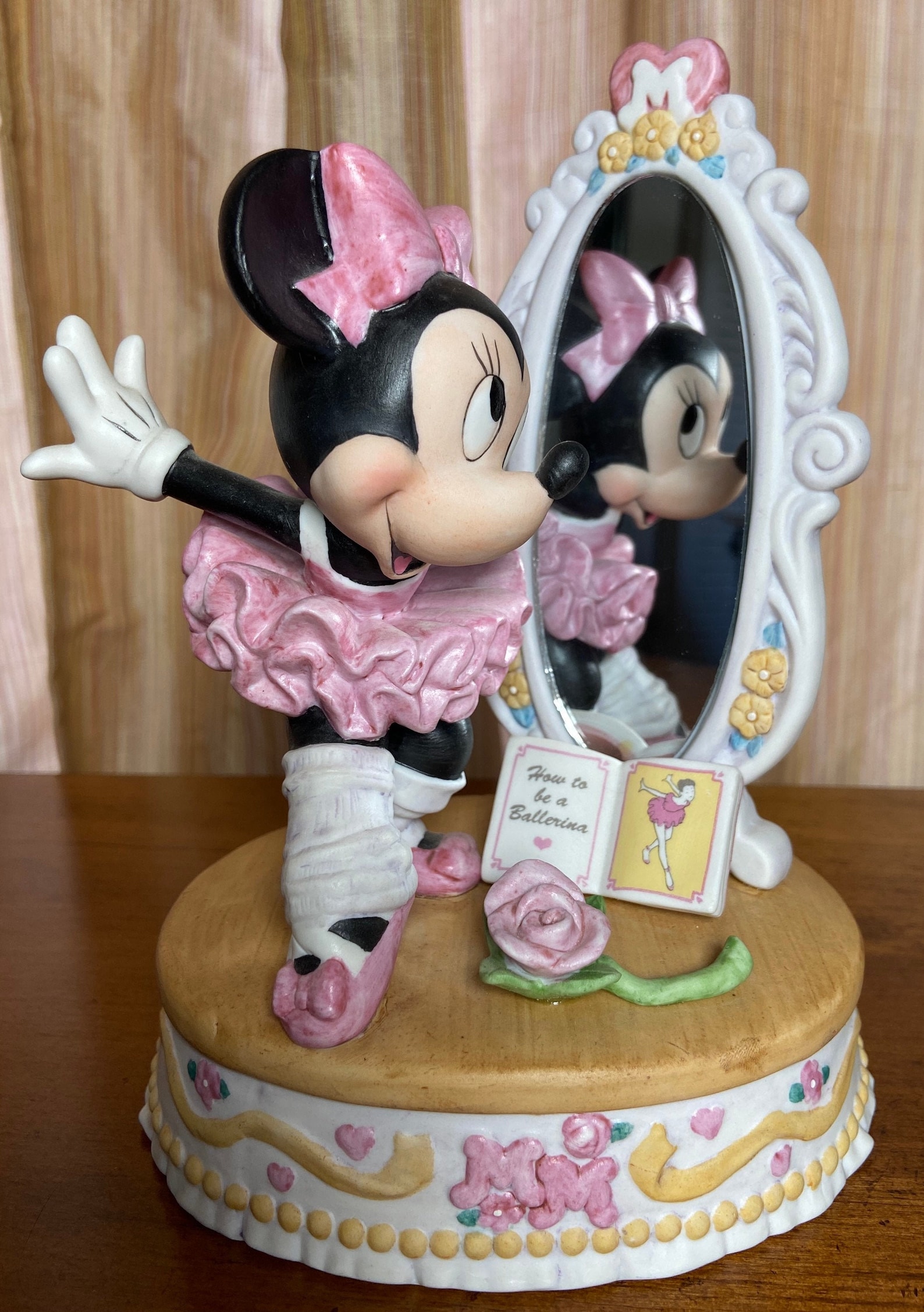 Minnie Mouse Minnie Mouse Music Box Disney Music Box Etsy