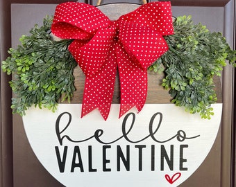 Hello Valentine Gift, Valentine Door Hanger, Valentine Door Sign, Happy Valentines Day, Valentine Wreath, Valentine Day Decor Outdoor