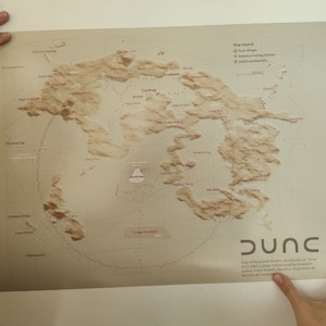 砂丘の地図。アラキスの3D地形図。砂丘ポスターA2 風景、アラキスポスター 2021