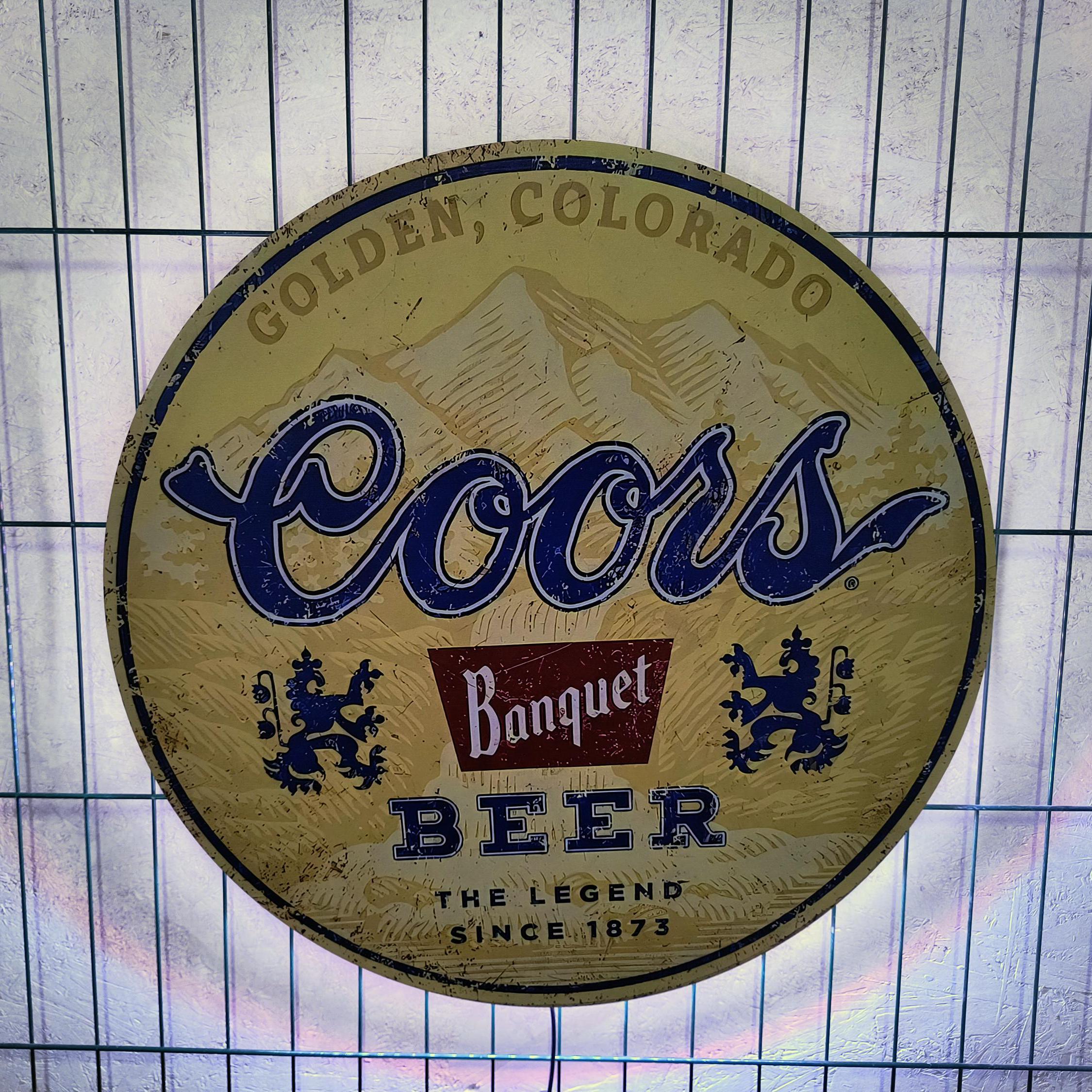 Coors Banquet Neon Sign, Coors Banquet Logo, Coors Banquet Label