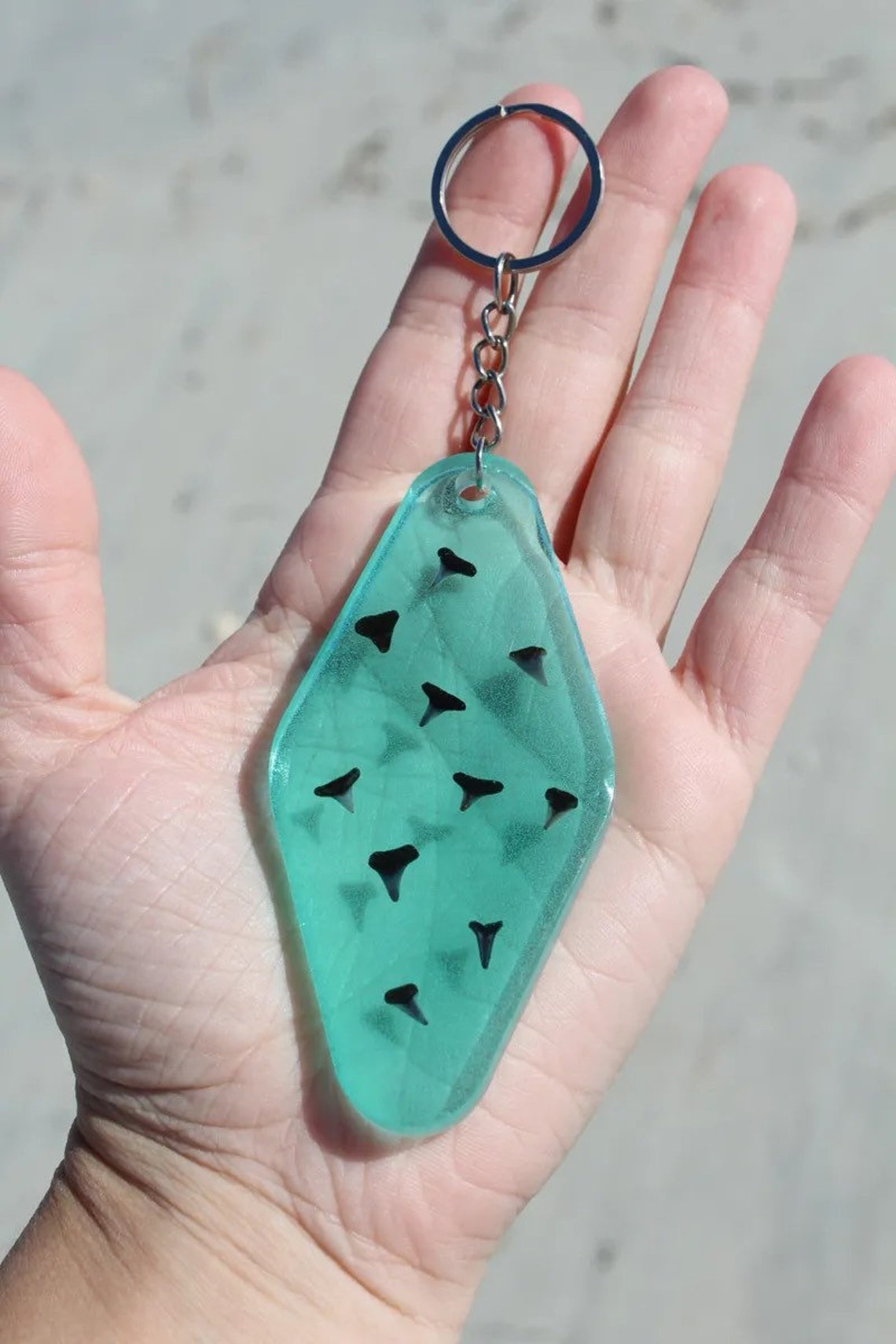 Shark Tooth Resin Retro Motel Keychain Etsy