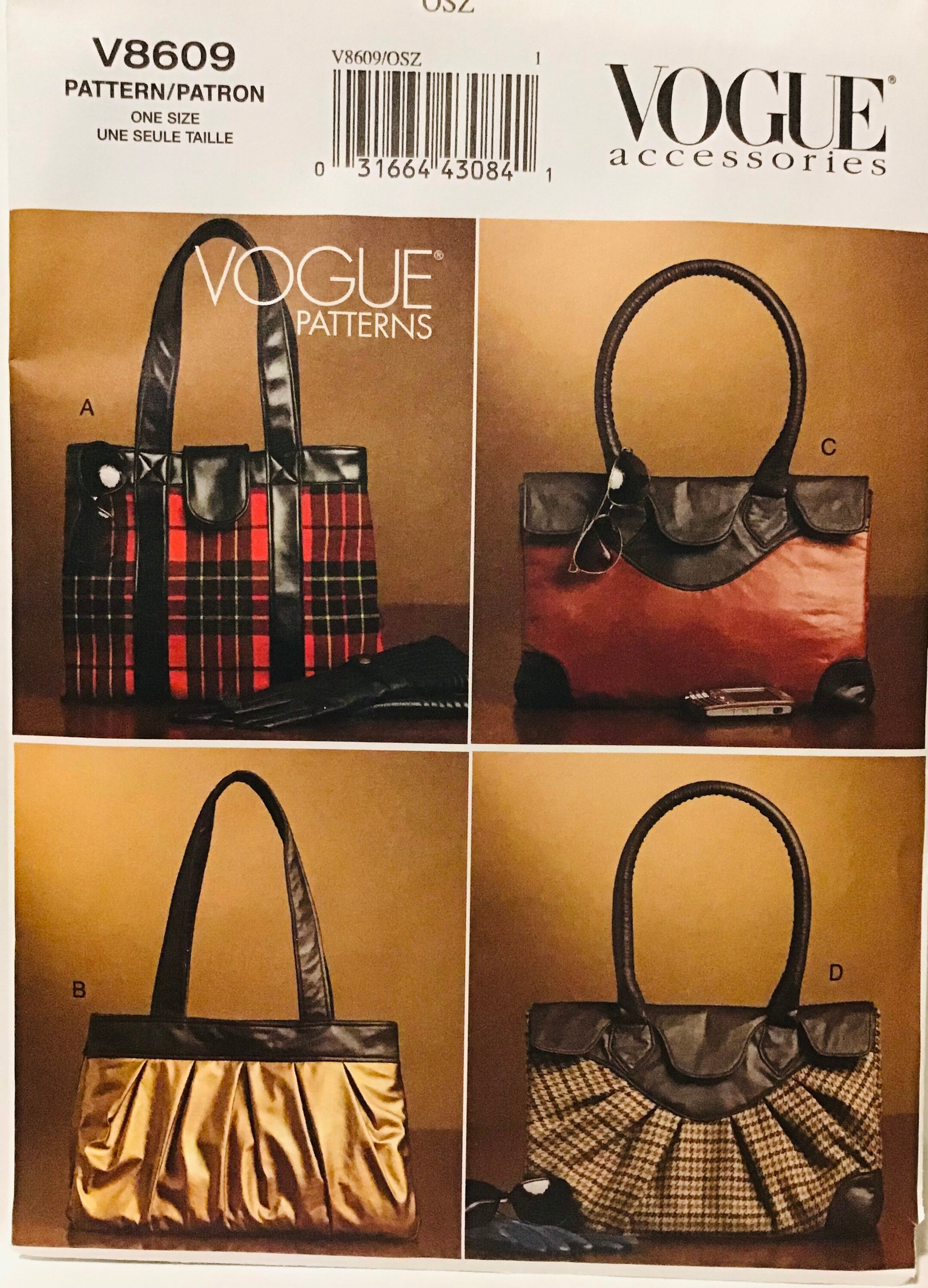  VOGUE PATTERNS V9074 Bag Sewing Templates, One Size : Arts,  Crafts & Sewing