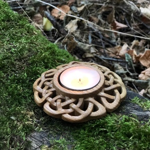 Wood carved candle, set 4 pc