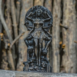 Estatua de Hécate Oscura tallada a mano / Diosa Griega de la Triple Luna, Magia y Encrucijadas, Decoración de Altar de Brujería Wicca, Regalo de Bruja