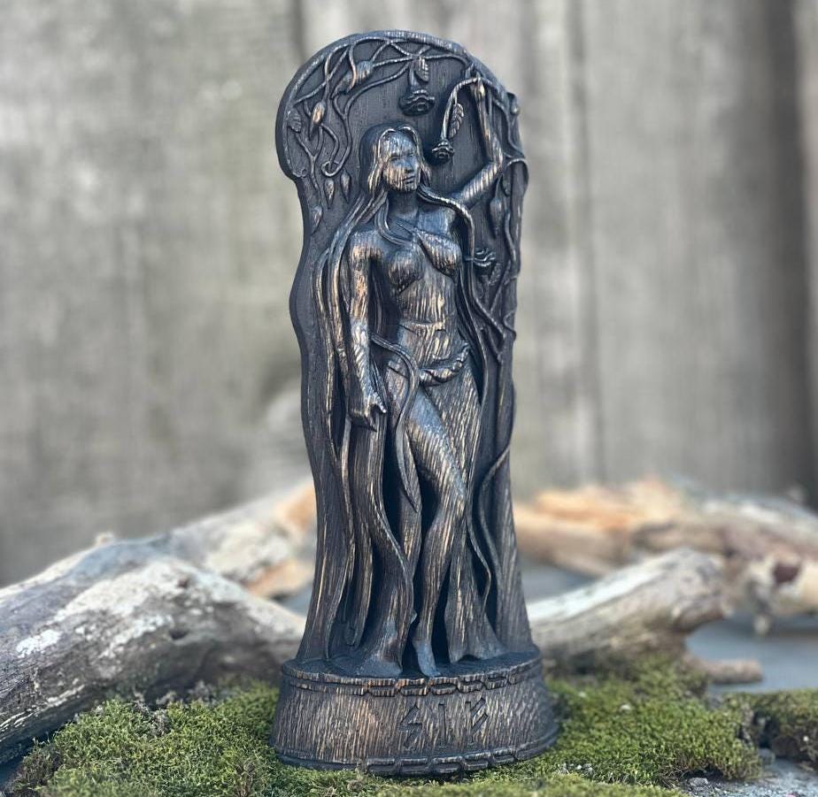 Sif Goddess: Enchanting Norse Wooden Sculpture