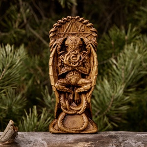 Hand‑Carved Cthulhu Idol Statue | Lovecraftian Horror Decor, Eldritch Pagan Altar, Cosmic Terror Sculpture, Geek Collectible Gift