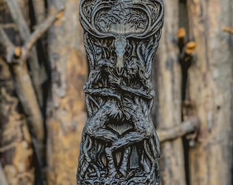 Eiche Leshy Statue: Waldwächter der slawischen Mythologie