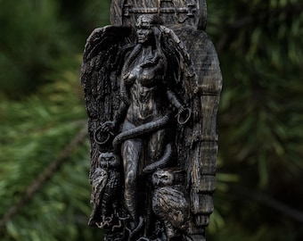 Lilith, Ishtar, Inanna, Wood carved Astaroth statue Goddess