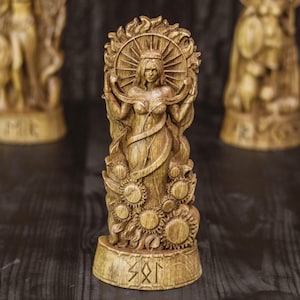 Ek Sunna-staty, nordisk hednisk gudinna-altareskulptur bild 5