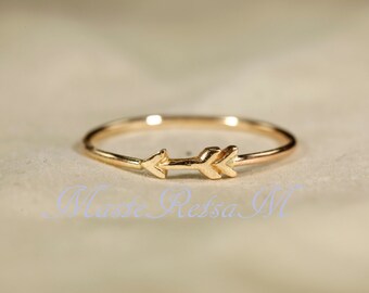 14k Solid Gold Arrow Ring