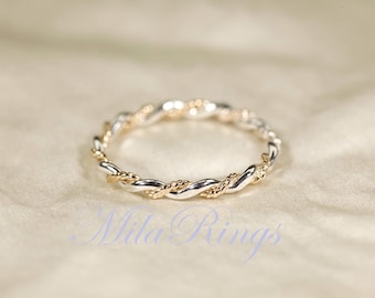 Twist-10 sterlingzilveren ring en gold filled tweekleurige stapelband met textuur