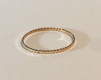 1.4mm  Flat -Twist wire ring,   Gold filled  ring,   Silver ,