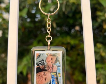 Custom Photo Resin Keychain with Dried Flowers | Personalized Handmade Keepsake Gift for Her | Floral Memory Keychain, Birthday Wedding Gift