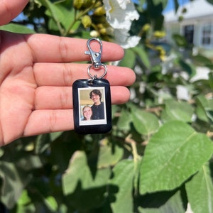 Personalized Pho Keychain -Customize w/Your Photo,  Resin Photo Keychain, Personalized keychain, Anniversary Gift, photo keychains, Pets