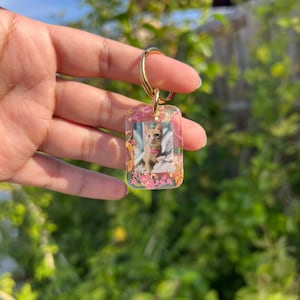 Personalized Photo Gold Keychain -Customize w/Your Photo,  Resin Photo Keychain, Personalized, Anniversary Gift, photo keychains, Pets