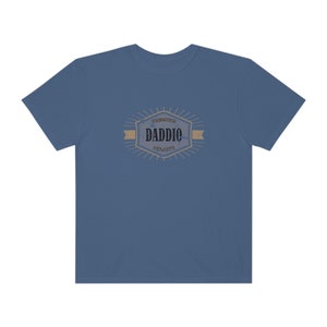 Daddio Shirt Gift Daddio New Daddio Shirt Pregnancy Reveal Grandpa Shirt From Grandkids Shirt Cool Daddio Unisex Garment-Dyed T-shirt Midnight