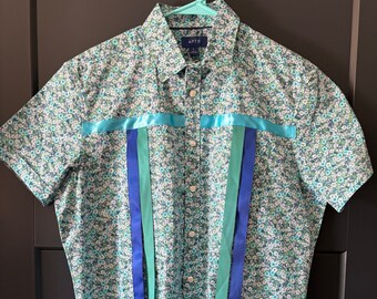 Native American Made Men’s Teal Floral Modern Fit Short Sleeve Ribbon Shirt - Large