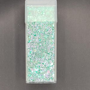 Chunky vert avec des paillettes roses et violettes