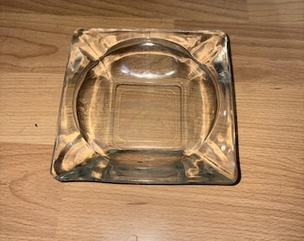 Popielniczka z grubego, kwadratowego szkła kryształowego w stylu vintage, 6 cali, 4 podstawki na cygara MCM