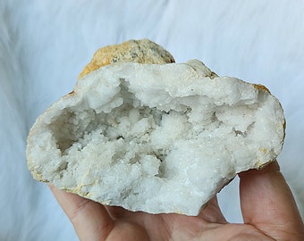 LG Clear Quartz Geode