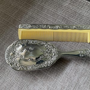 International Silver Co. Brush Comb Set Dresser Set Silver Plate