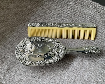 International Silver Co. Brush Comb Set Dresser Set Silver Plate