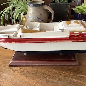 Wooden boat model vintage wooden boat