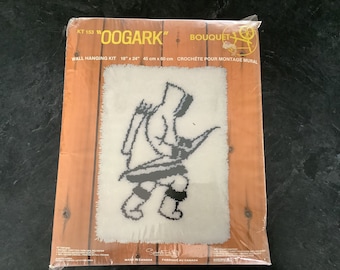 Vintage Oogark Latch Hook Rug Kit: Eskimo Inuit Wall Decor