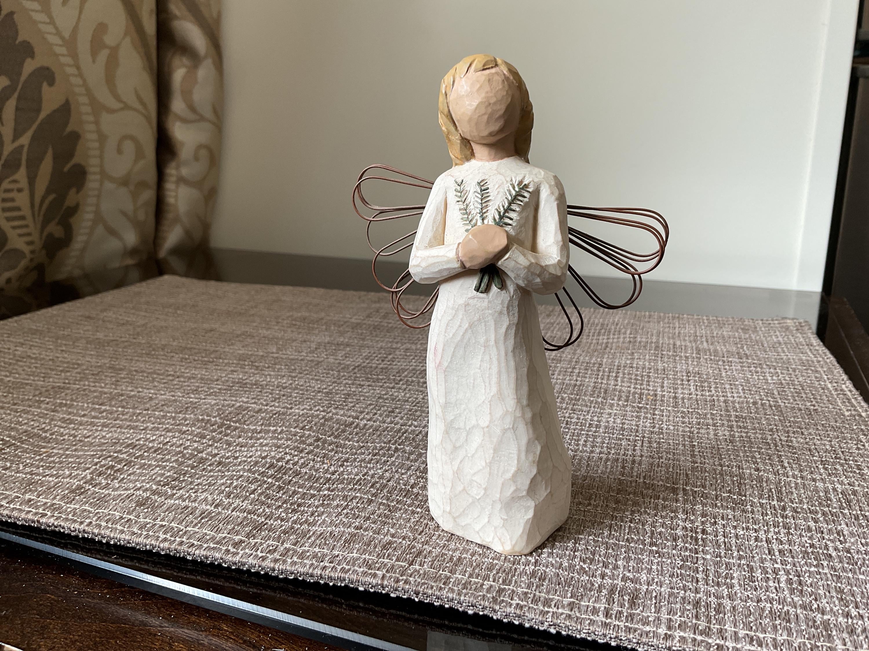 Willow Tree Angel of Remembrance