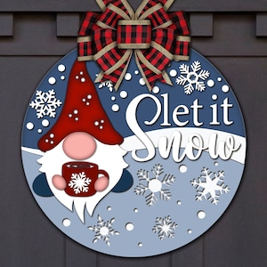 Gnome Door Hanger SVG - File tagliati al laser - Natale SVG - Caffè Svg - Fiocco di neve Svg - Cartello di benvenuto Svg - Gnome Door Sign - Glowforge Files