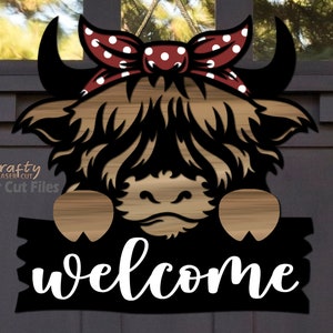 Wieszak na drzwi Highland Cow SVG - Pliki wycinane laserowo - Krowa SVG - Bandana SVG - Znak powitalny SVG - Znak na drzwi Cow - Głowa krowy SVG - Pliki Glowforge