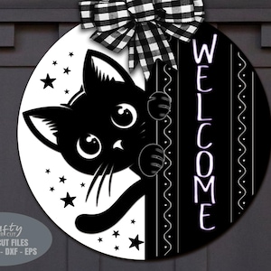 Letrero de puerta con forma de gato negro SVG - Letrero de bienvenida de Halloween SVG - Archivos cortados con láser - SVG de Halloween - Letrero de gato negro - Decoración de Halloween - Archivo Glowforge