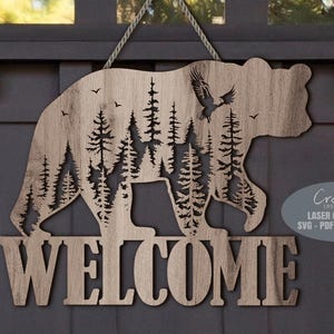 Orso porta appendino SVG - File tagliati al laser - Orso SVG - Foresta Svg - Aquila - Cartello di benvenuto Svg - Cartello porta orso - Decorazione cabina - File Glowforge
