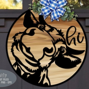 Cabide de porta Cow Hi SVG - Arquivos cortados a laser - Cow SVG - Placa de porta Cow - Placa de boas-vindas Svg - Placa de fazenda Svg - Decoração de fazenda - Arquivos Glowforge