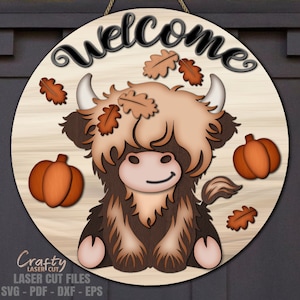 ハイランド牛のドアハンガー SVG - 秋のウェルカムサイン SVG - レーザーカットファイル - 牛 SVG - カボチャ SVG - 牛のドアサイン - 秋 SVG - Glowforge ファイル