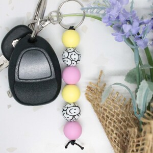 Retro Happy Face Silicone Beaded Keychain, Happy Face Keychain, Retro Keychain, Cute Keychain, Keychain for Women, Keychain for Kids