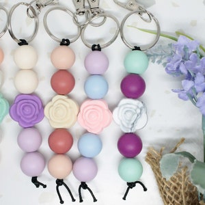 Rose Silicone Beaded Keychain, Floral Keychain, Flower Keychain, Plant Keychain, Gifts for Her, Gifts for Teachers, Marble Rose Keychain