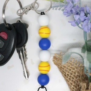 Custom Softball Silicone Beaded Keychain, Softball Keychain, Softball Mom, Softball Gift, Gift for Softball Players, Softball Player