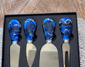 Resin Cheese Knife Set, W/ Gift Box, Blue Cheese Knife set, Charcuterie Cheese Knives, Wine & Cheese Gift, Cheese Knives, 4 cheese knives