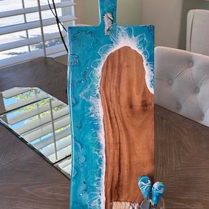 Ocean Wave Serving Board, Charcuterie Board Gift Set, Cheese Board, Grazing Board, Resin Art, Long Grazing Board, Ocean wave Grazing Board