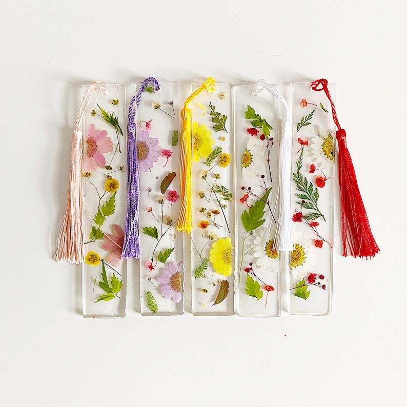 Personalised Custom Clear Resin Bookmark With Pressed Flowers Etsy UK
